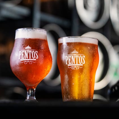 Pentos propone maridar el brindis con tablas y hamburguesas