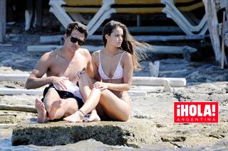 El ex Tini Stoessel presentó a su nueva novia en Ibiza: una espectacular modelo española