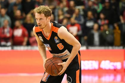 Per Günther, jugador de Ratiopharm Ulm, escribió en su cuenta de Twitter que estar contra del racismo no es una expresión política, sino una forma de vida