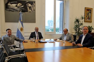 Pereyra, Manzur, Mussi y Descalzo, reunidos en la Casa Rosada este lunes