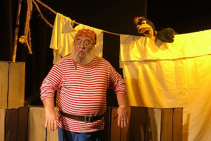 Pérez & Gil, Piratas, con Carlos de Urquiza