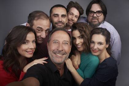 Perfectos desconocidos, dirigida por Francella