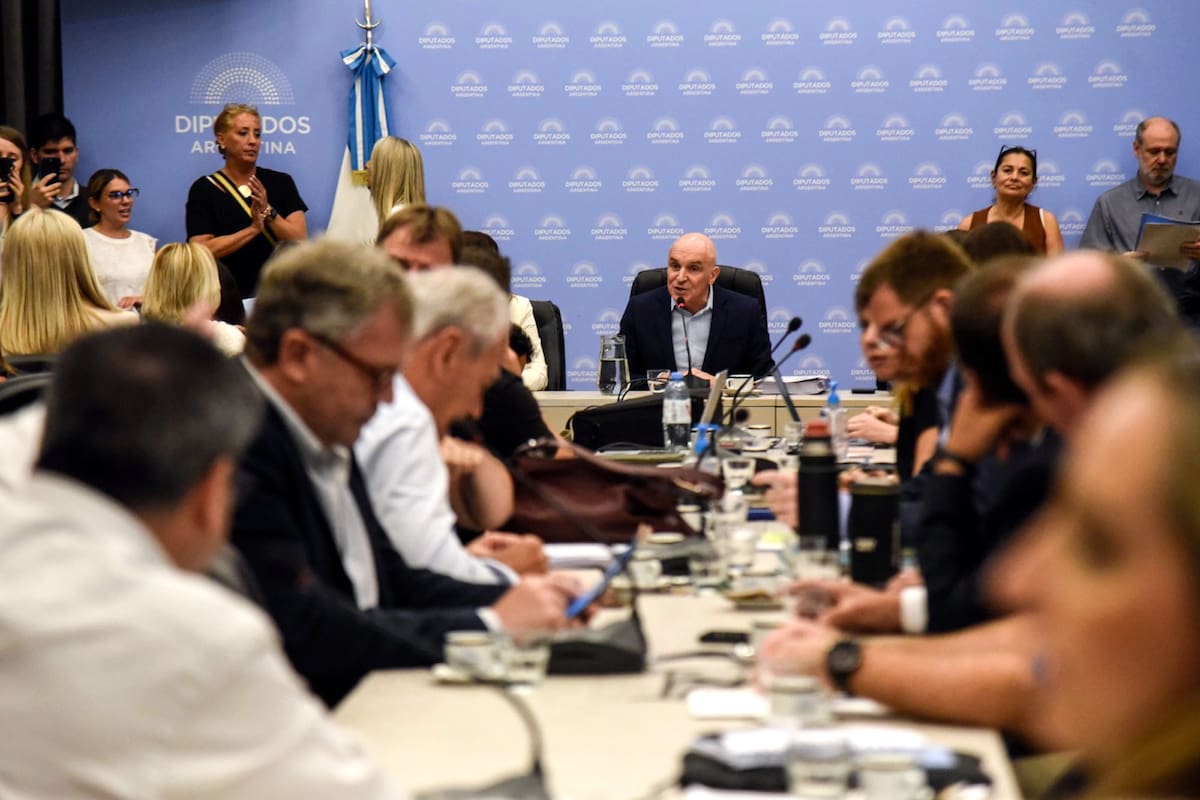 Período de sesiones extraordinarias convocadas por el Poder Ejecutivo