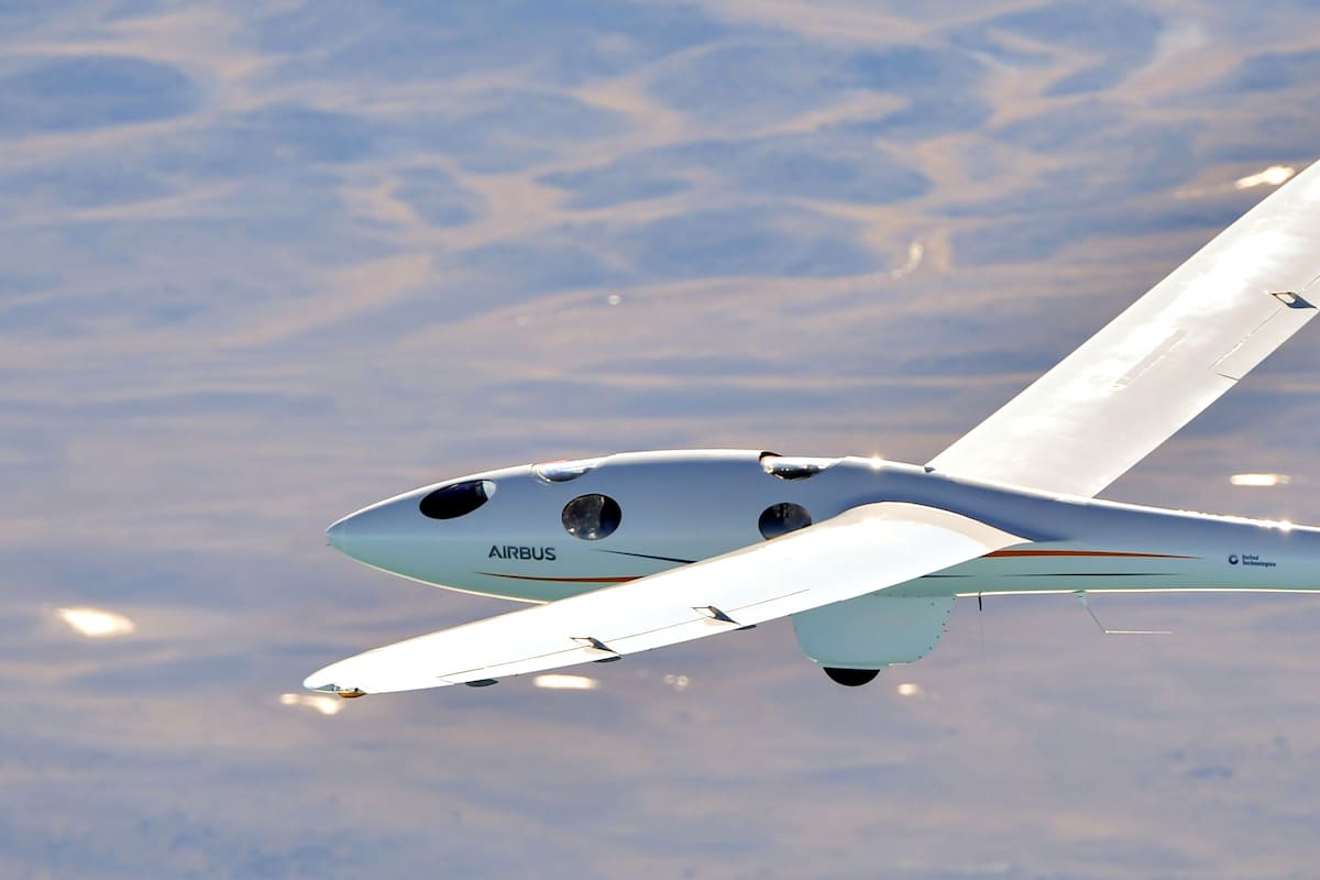 Perlan II, el aeroplano que posee el récord mundial de altura al haber superado los 74 mil pies, unos 22,6 km de altura. Marca alcanzada en 2018.