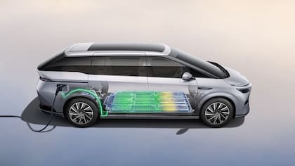 Permitiría una autonomía puramente eléctrica cercana a los 450 kilómetros
