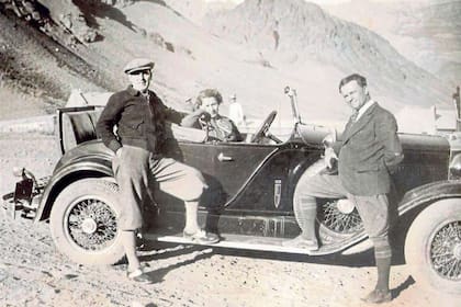 Perón y Potota en Puente del Inca, Mendoza, en 1936