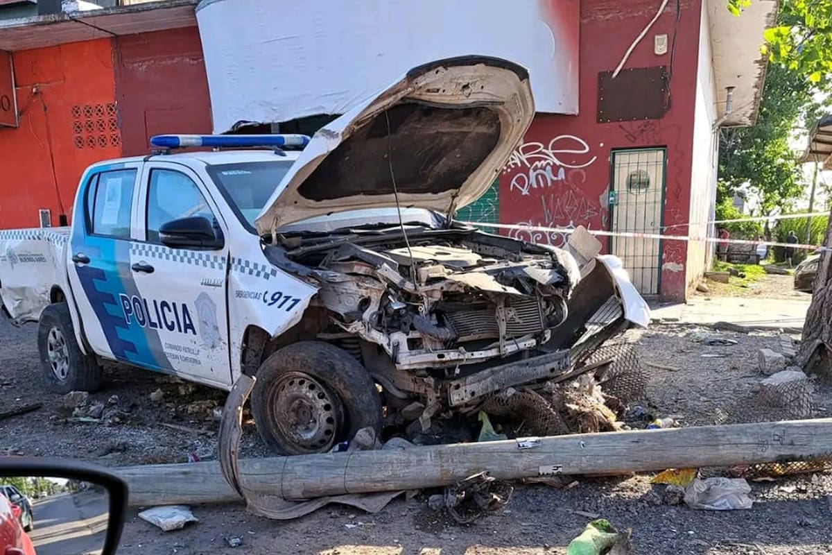 Persecución tiroteo y choque en Esteban Echeverría