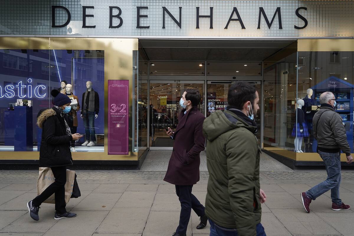 Personas con tapabocas en Londres