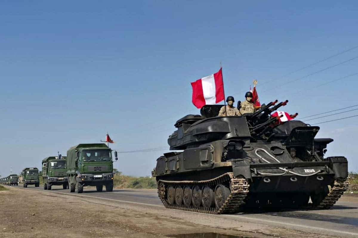 Perú moviliza tropas a la frontera con Ecuador para frenar a venezolanos ilegales