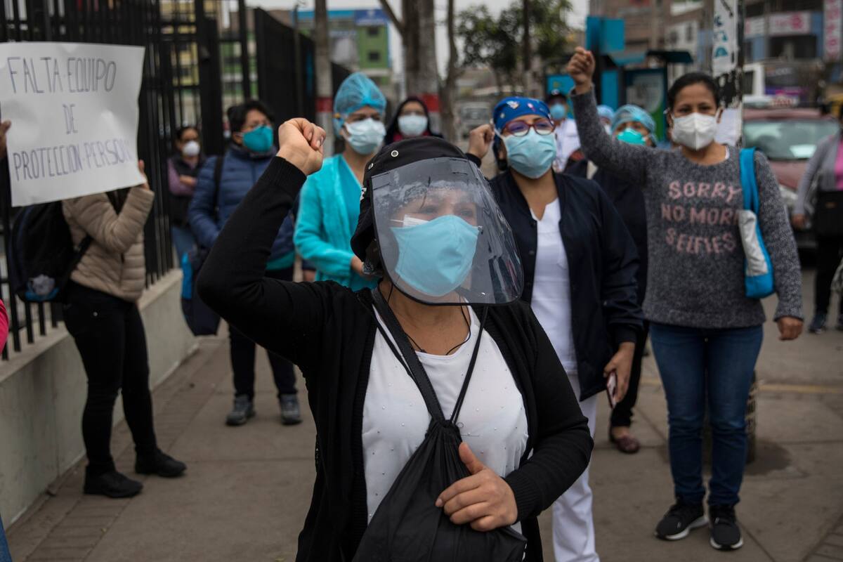 Perú registra un ligero descenso en los casos diarios