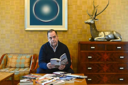 "Pesa mucho el hecho que cada nuevo libro tiene que ser mejor que el anterior", reconoce el escritor