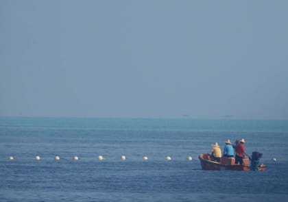 Pescadores en el mar de China Meridional