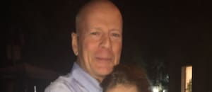La hija de Bruce Willis compartió una foto de hace ocho años: “Todavía puedo sentir el sol en tus abrazos”