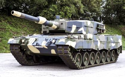 Pese a la amenaza de Putin, Alemania autorizó la entrega de los poderosos tanques Leopard
