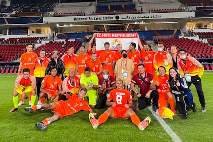 Pese a la derrota por 4-1 con Al Jazira en el primer partido del Mundial de Clubes, el AS Pirae de Tahití, un equipo de aficionados, se fue de Abu Dhabi con una sonrisa