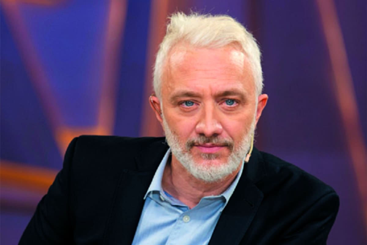 Pese a que en un momento se especuló con la posibilidad de un levantamiento, PH Podemos Hablar vuelve este sábado con un cambio en su dinámica