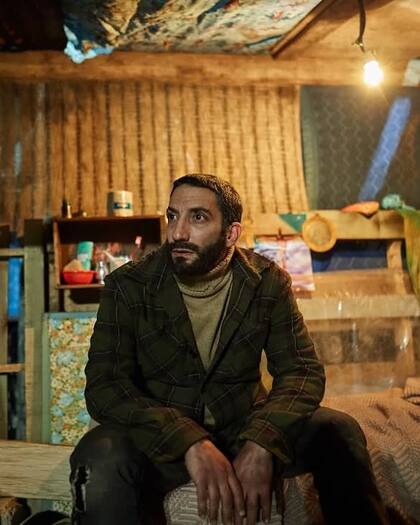 Pese a que Nacho Sureda no compartió escenas con Juan Minujín en El Marginal, contó qué aspectos lo definen detrás de escena que no le gustaron