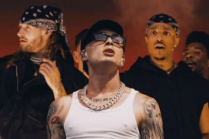 Peso Pluma dio un recital en Nueva York y sufrió una dura lesión