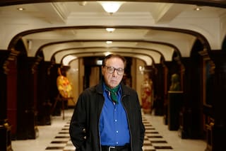 Dos modelos, Audrey Hepburn y un asesinato que devastó a Peter Bogdanovich