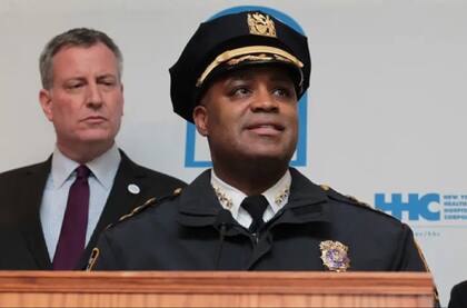 Phil Banks renunció a la NYPD en 2014 en medio de investigaciones por corrupción