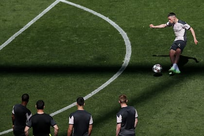 Phil Foden, un joven en vertiginoso ascenso, es una de las esperanzas de Manchester City para el compromiso más importante de la historia del club celeste.
