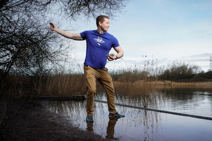 Phillip Bloxham es galés y toda la vida fue un apasionado de esta disciplina poco común