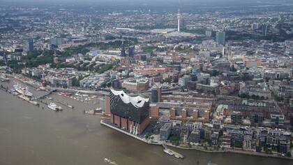 Famosa por su puerto, el segundo en tamaño de Europa, Hamburgo es sede de la Cumbre del G-20