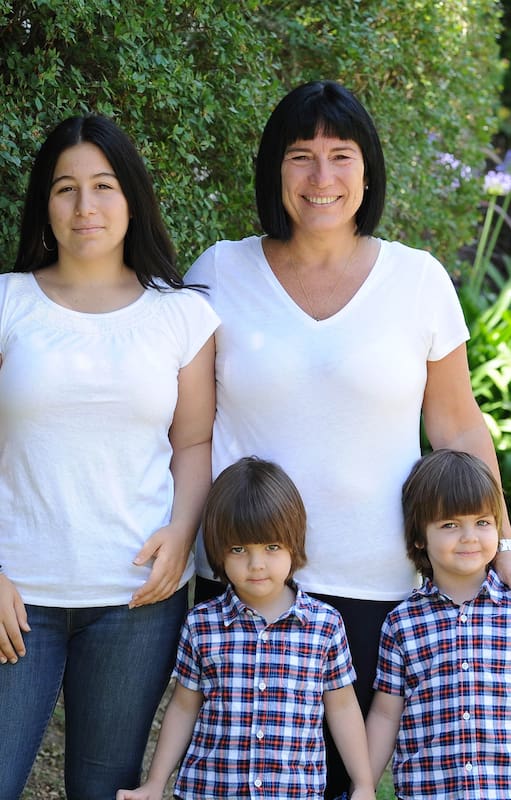 Pía (51) siempre sintió que los hijos no eran un casillero, que no se trata de escribir un libro, plantar un árbol y tener un hijo, sino de lo que cada uno necesita para que la maternidad sea plena.