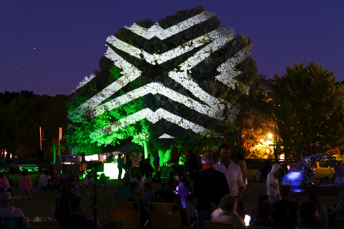 Picnic bajo las estrellas en el golf de Pinamar.