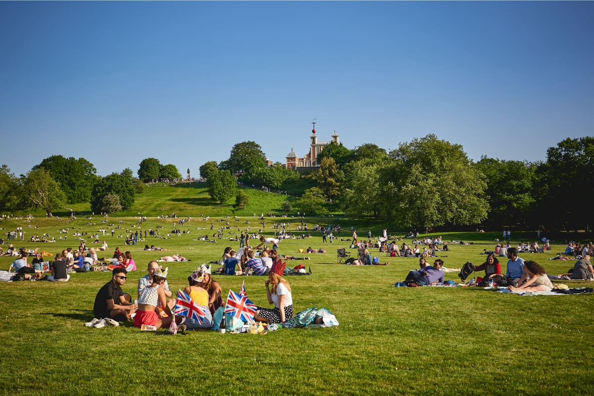 Picnic en el parque, supermercados que solo visitan locales y más tips para que la tarjeta no se sature