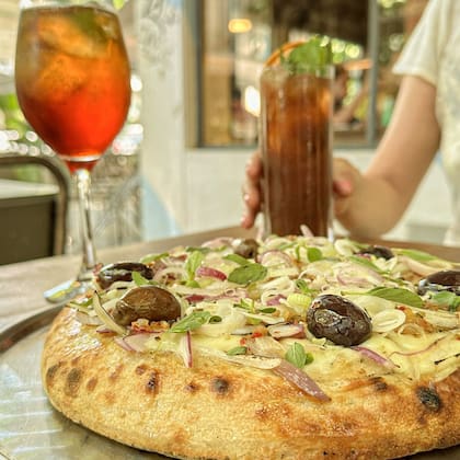 Picsa ofrece la clásica pizza al molde