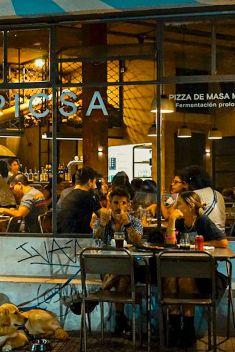 Picsa, una innovadora propuesta que reivindica la "verdadera pizza argentina"