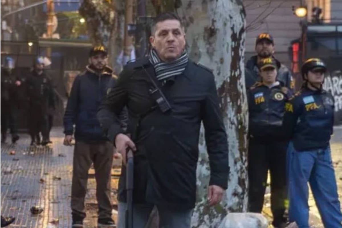 Piden explicaciones al Gobierno por la represión de “agentes armados sin uniforme” en la última marcha en el Congreso.