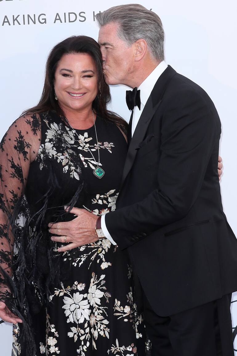Pierce Brosnan y su amada mujer