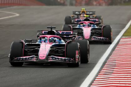 Pierre Gasly largó atrás de Franco Colapinto, pero rápidamente lo superó en la pista; terminó atrás por un recargo en su tiempo