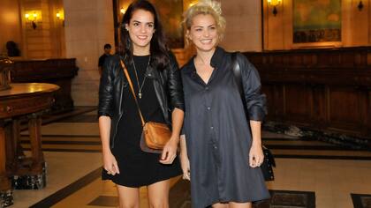 Pilar Gambao y Dolores Fonzi, entre las últimas en llegar