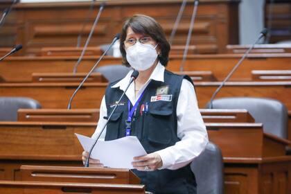 Pilar Mazzetti presentó su renuncia al cargo de ministra de Salud de Perú
