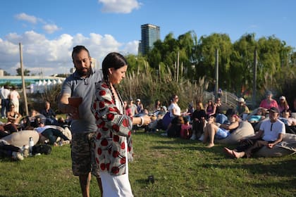 Pilar Pose vuelve al Bienestar Fest para guiar una experiencia de meditación de coherencia rápida