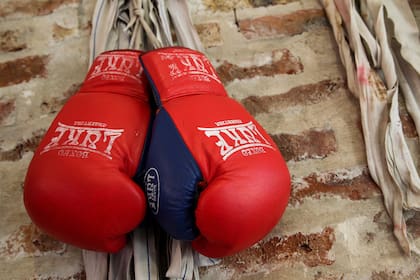 Pinino Areco, boxeador que se dedica a la venta ambulante en Marcos Paz, provincia de Buenos Aires