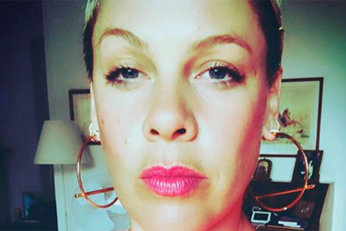 Pink contó ella y su pequeño hijo Jameson atravesaron la enfermedad