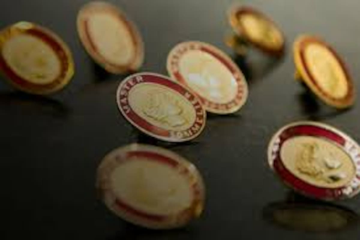 Pins de la Court of Master Sommeliers