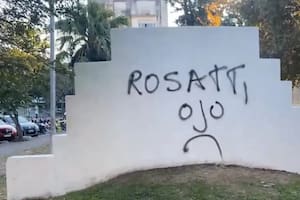 Pintadas contra el presidente de la Corte Suprema frente al PJ de Santa Fe