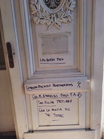 Pintadas en el Concejo Municipal de Rosario