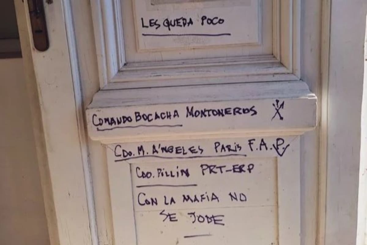 Pintadas en el Concejo Municipal de Rosario