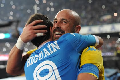 Pipa y Pepe, amigos del fútbol; compartieron varias temporadas em Napoli