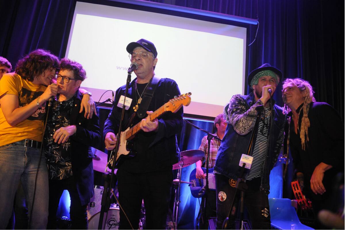 Pipo Cipolatti, Juanse y Cucho Parisi animaron la presentación de la nueva grilla de FM Nacional Rock