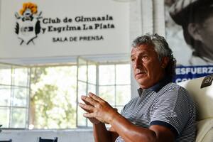 Pipo Gorosito, en la entrevista en Estancia Chica; el entrenador de Gimnasia y Esgrima de la Plata hablo del Lobo, del fútbol argentino y de la selección de Lionel Scaloni