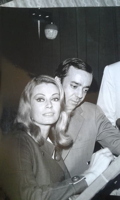Pipo Mancera con Anita Ekberg quien, a partir de su papel en La Dolce Vita, fue llamada "la mujer más deseada del mundo"