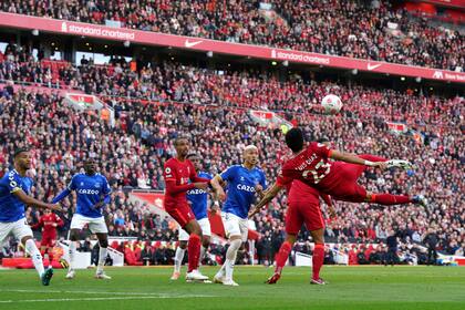 Pirueta de Luis Díaz que terminará en el segundo gol de Liverpool ante Everton