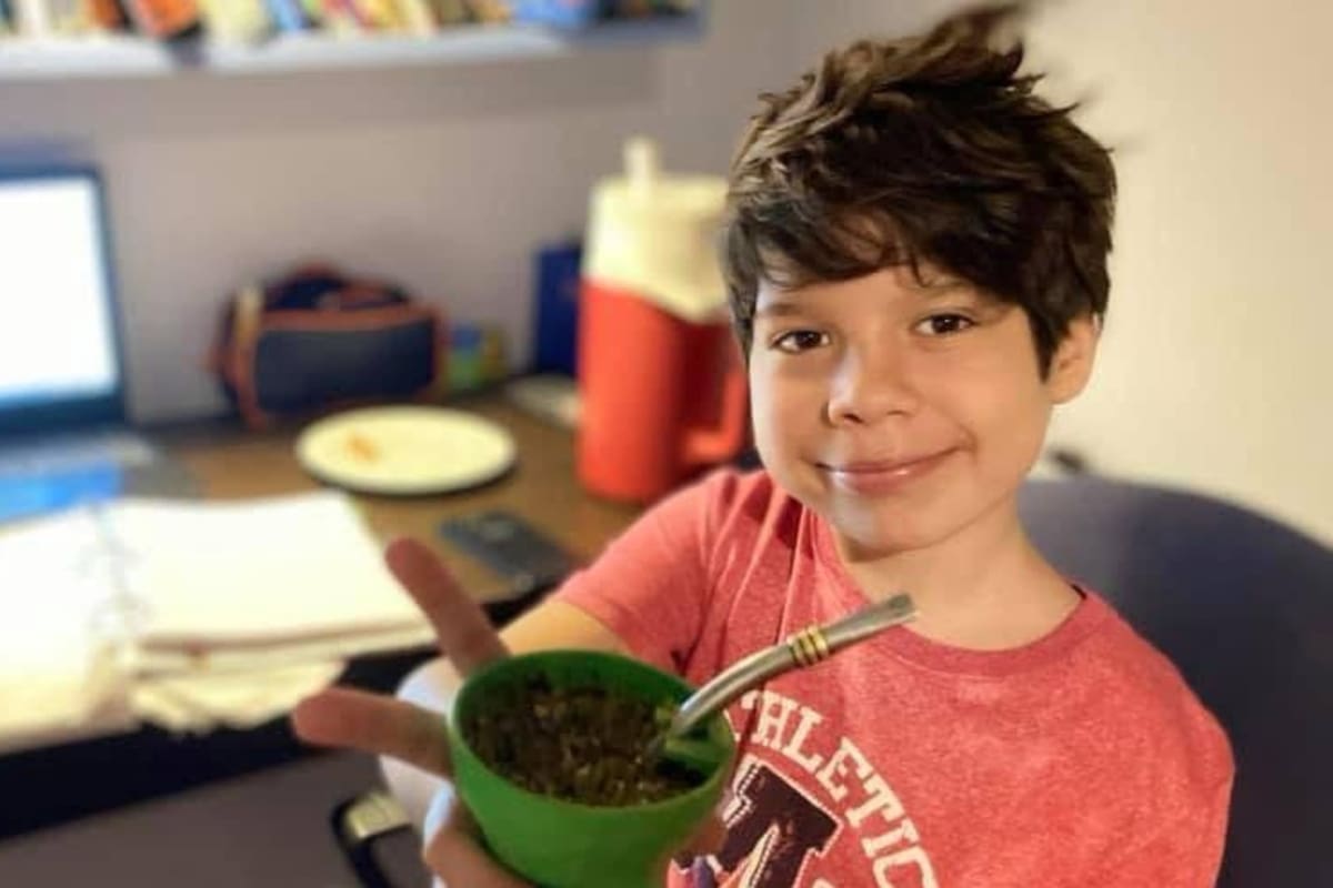 “Pisábamos pastillas para poner en una jeringa, medíamos jarabes, probamos un mes de inyecciones diarias, pero nada funcionaba. La epilepsia volvía con más fuerza”.